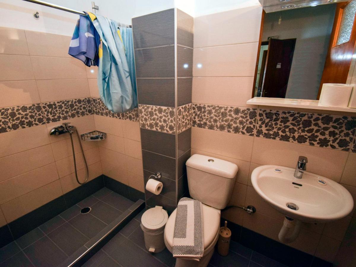 Mega Apartments Tirós المظهر الخارجي الصورة